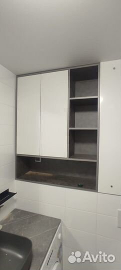 Комплект мебели для ванной комнаты пик