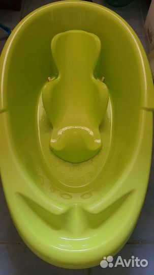 Ванночка для купания с горкой