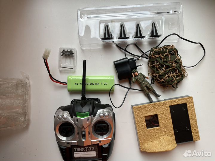 Танк Т-72 с радиоуправлением от Деагостини