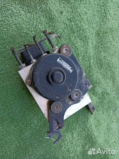 Блок ABS Ford Focus 1 универсал 2.0 2002