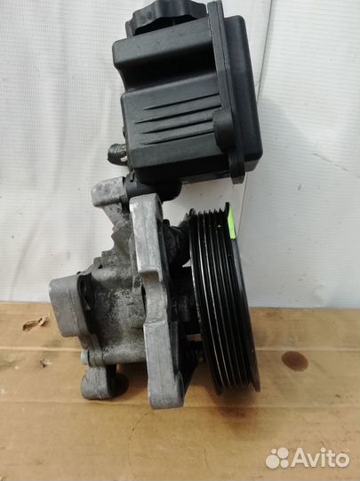 Насос гидроусилителя, гур Mercedes W164