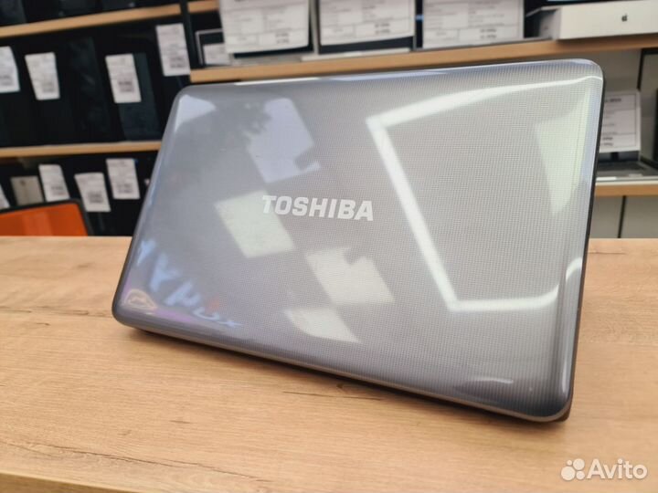 Ноутбук Toshiba быстрый на Core i3+SSD