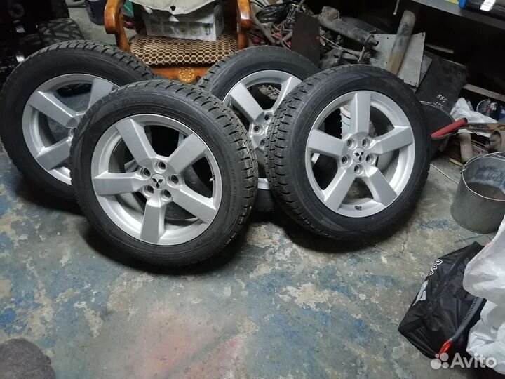 Dunlop SP Winter Maxx WM01 225/55 R18 T