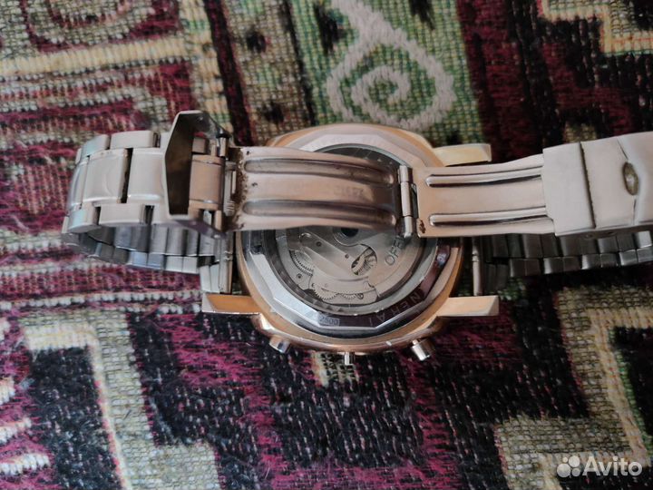 Часы б/у