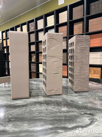 Облицовочный керамический кирпич серый жкз