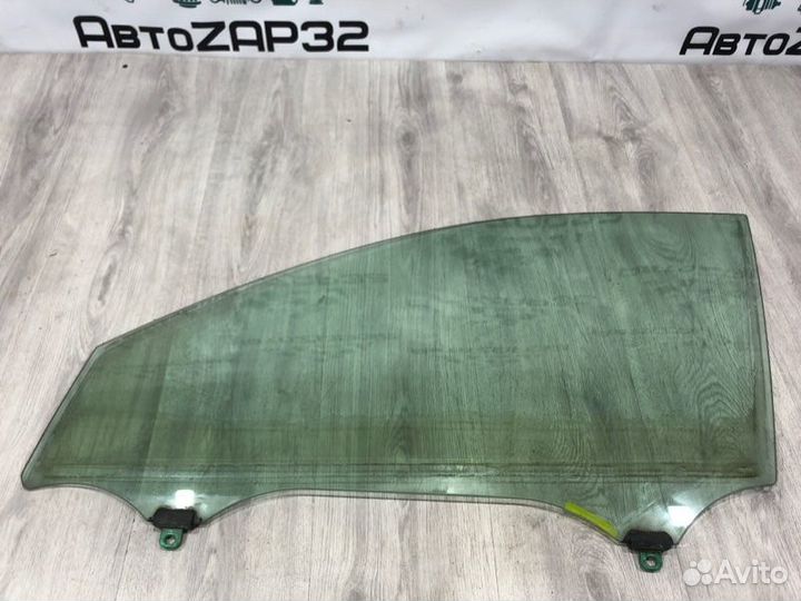 Стекло двери переднее левое Toyota Camry XV40 2007