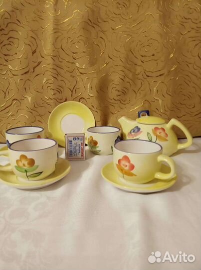 Заварочные чайники, кофейный сервиз