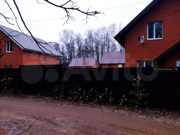 Коттедж 128 м² на участке 7 сот.