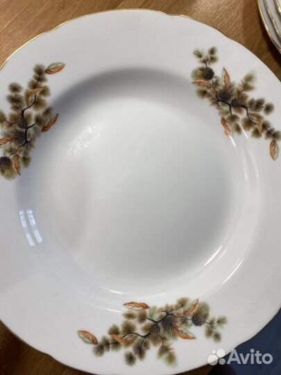 Тарелки Япония шишки / кедровые ветки