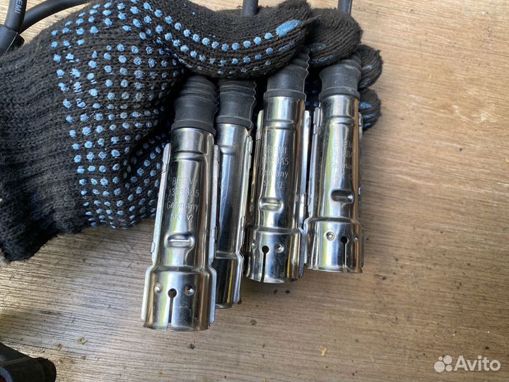 Трамблер, высоковольтные провода Audi 80 B4