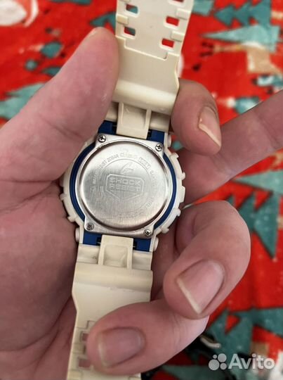 Часы G-Shock белые