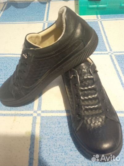 Ботинки мужские 39 размер