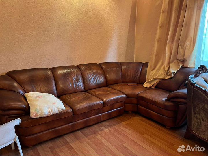 Предоставляю услуги реставрация мягкой мебели