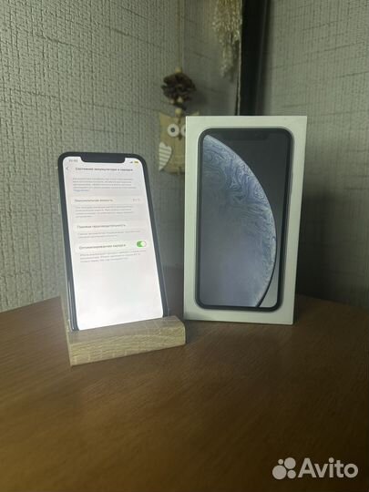 iPhone Xr, 64 ГБ