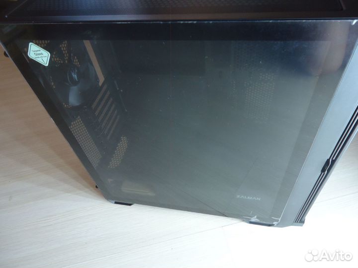 Корпус Zalman 10