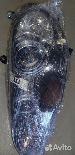 Для BMW X5 продам новые фары Би–ксенон в комплекте