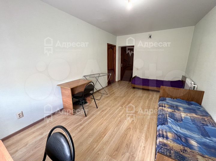 Комната 16 м² в 3-к., 1/3 эт.