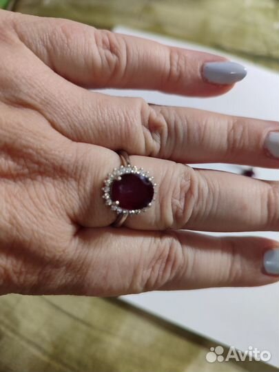 Серебряные серьги и кольцо