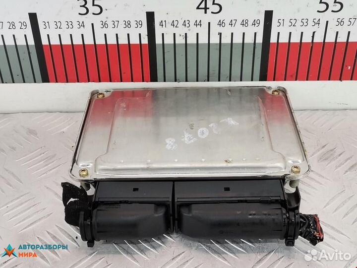 Блок управления двигателем Audi A8 D2/4D рест