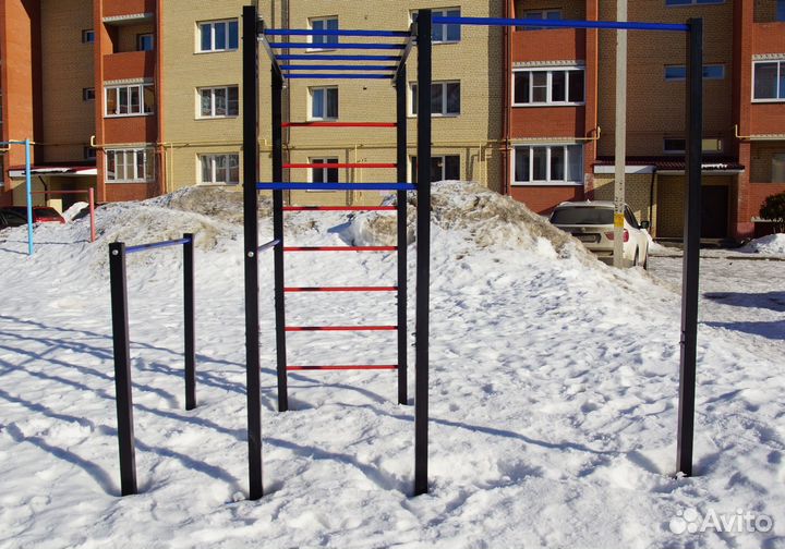 Спортивный комплекс воркаут для двора