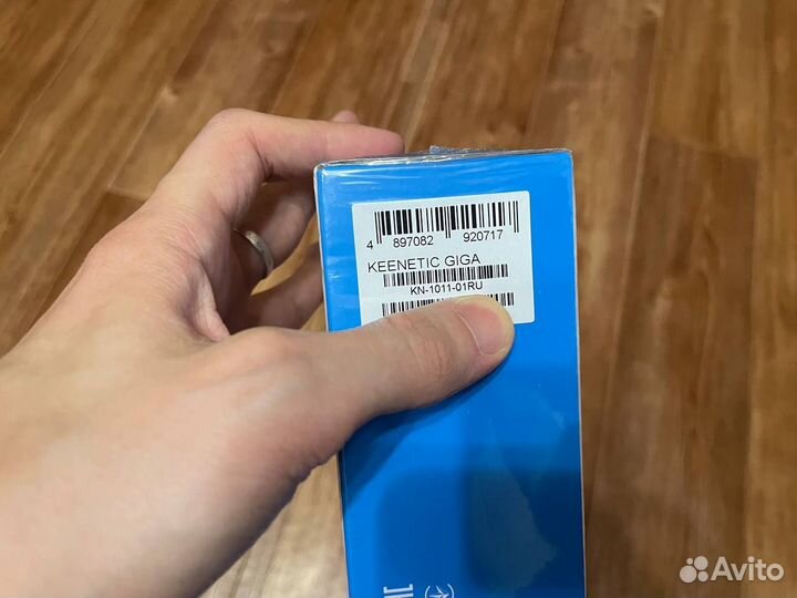 Wi-Fi роутер Keenetic Giga KN-1011 Новый