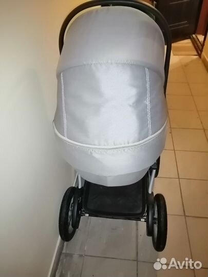 Прогулочная коляска peg perego