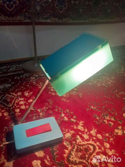 Лампа настольная ретро винтаж СССР 1977г