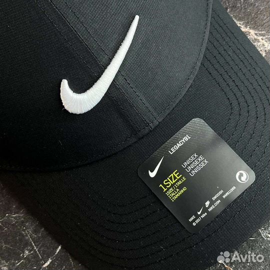 Бейсболка Nike