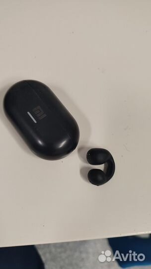 Беспроводные наушники