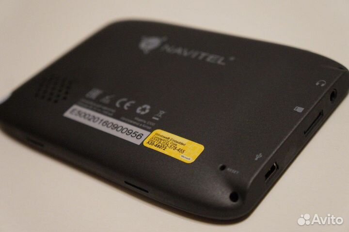 Навигатор Navitel E500. Новый