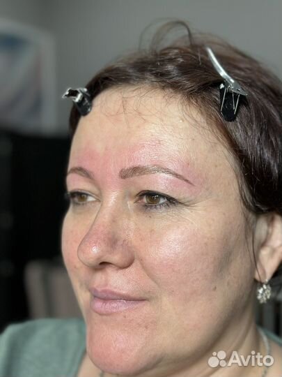 Мастер бровист