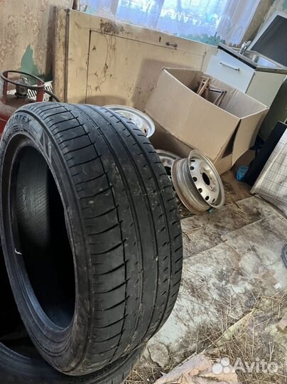 Triangle Sportex TSH11 215/50 R17