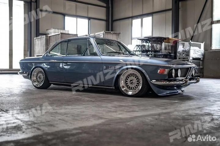 Литой диск BBS R17 5x108
