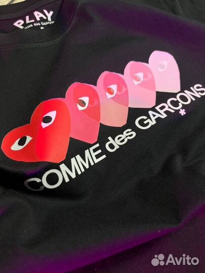 Футболка comme des garcons