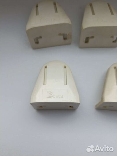 Крепление для рулонных штор Besta