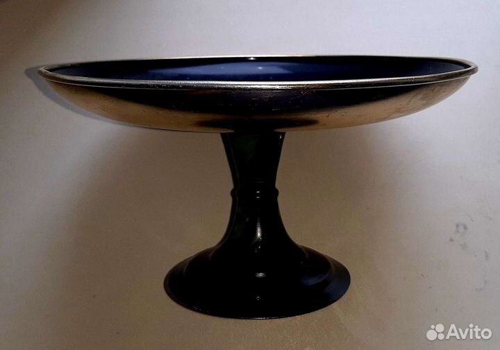 Винтажная фруктовница на ножке