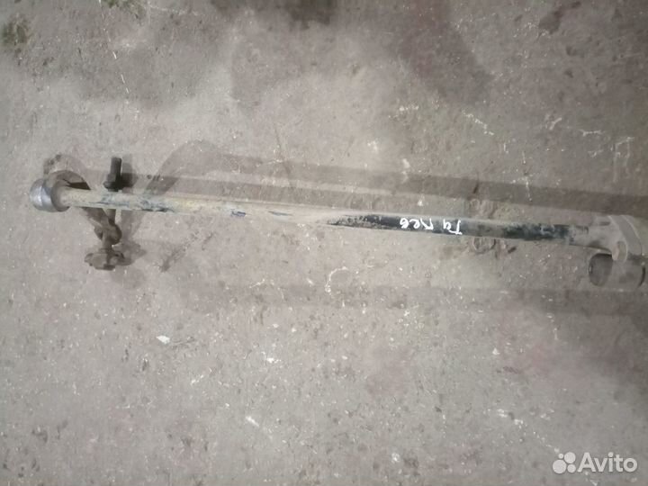 Тросион левый Volkswagen Transporter Caravelle Т4