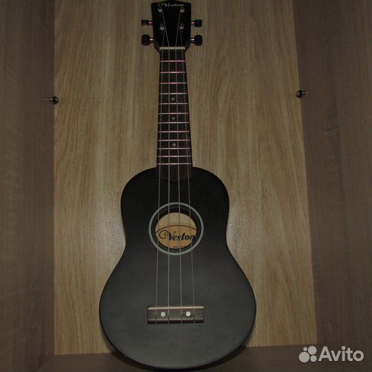 Укулеле сопрано Veston