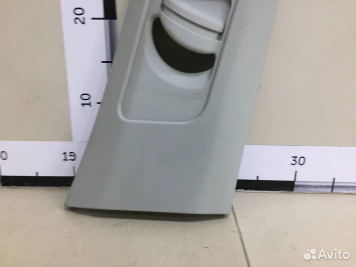 Обшивка стойки Volkswagen Polo Sed RUS 2011