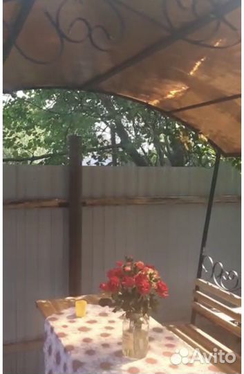 Беседка с элементами ковки новая, в наличие