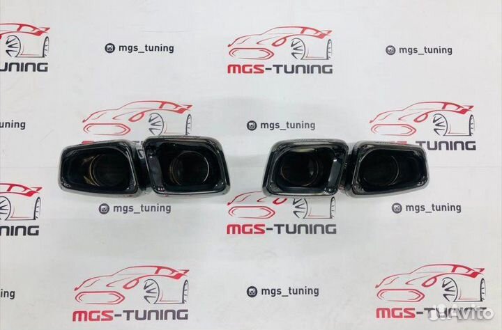 Насадки Mercedes 63 AMG ромбовидные черные