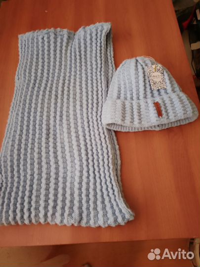 Зимняя шапка и снуд