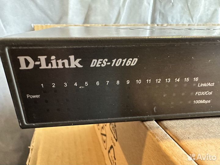 Коммутатор D-link DES-1016D