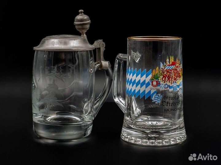Две пивные кружки и оригинальный графин с чёртиком