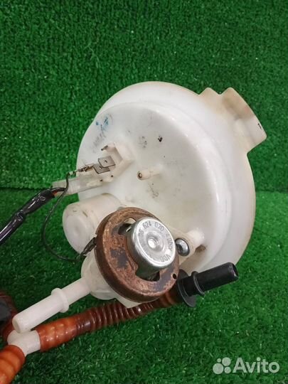 Бензонасос правый Porsche Cayenne 9PA M02.2Y (3.2)