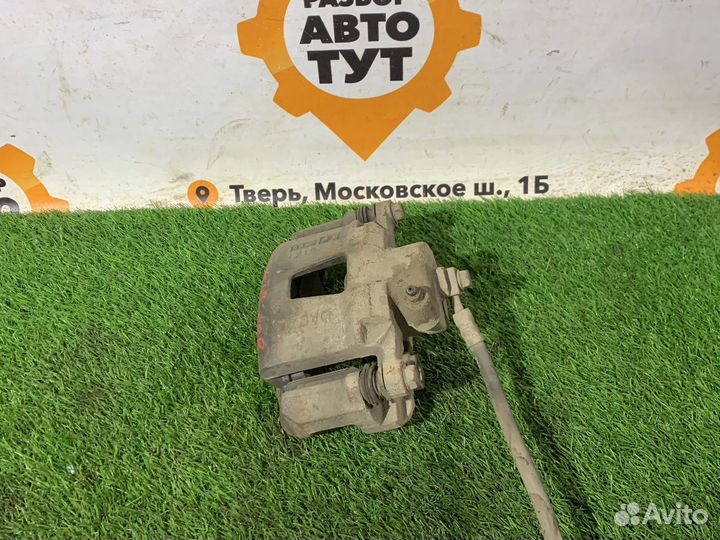 Левый супорт Daewoo Nexia