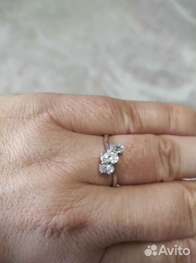 Серебряное кольцо