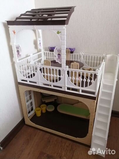 Кукольный дом 