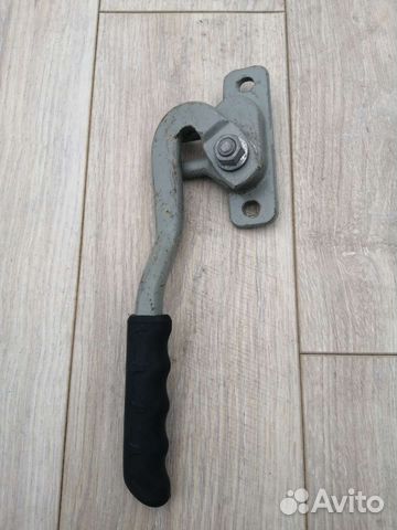 Запорный крюк борта Газель