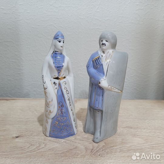 Парные фарфоровые статуэтки, Кисловодск